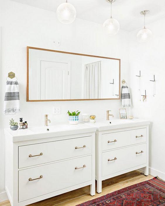The Best Bathroom Vanity Set for Your Home